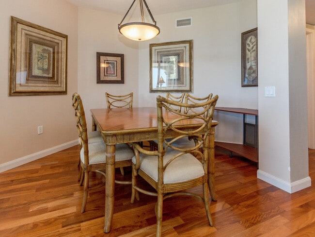 Foto del edificio - 3610 Gardens Pkwy