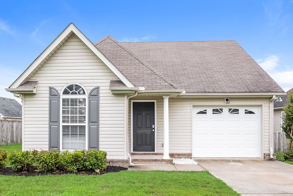 Foto principal - 2813 Painted Pony Dr