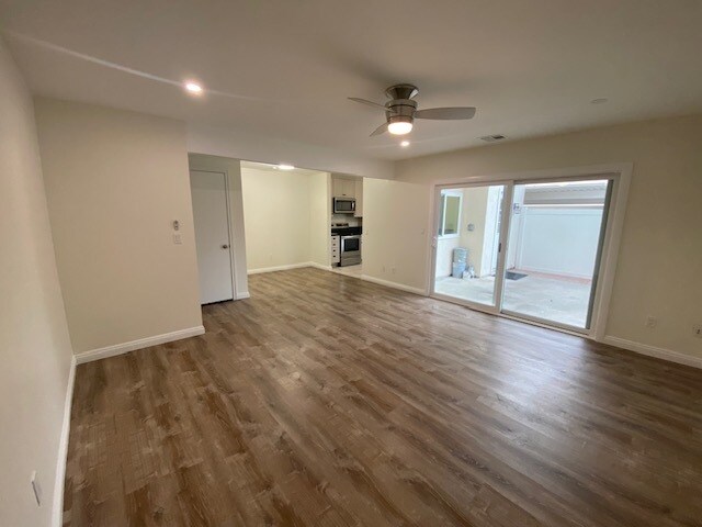 Foto del edificio - 1334 Evergreen Dr