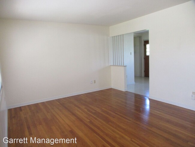 Foto del edificio - 3 br, 1.5 bath House - 11 Bellaire Avenue