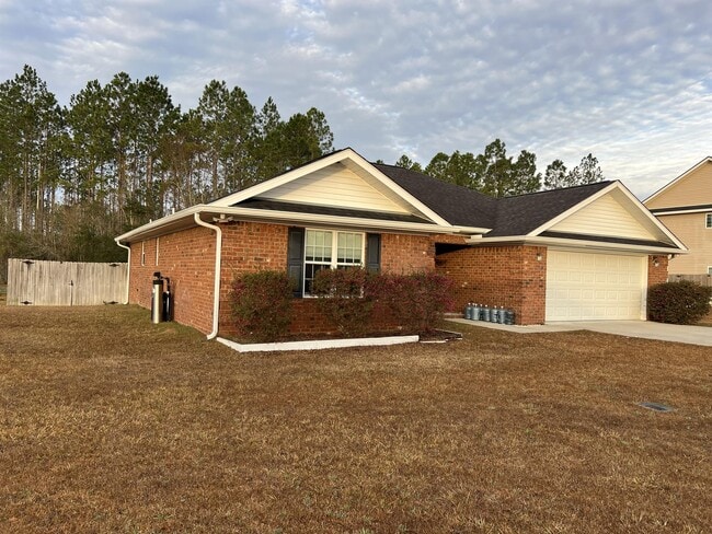 Building Photo - 94 Black Gum Dr NE