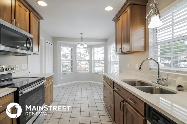 Building Photo - 4000 Downey Ct