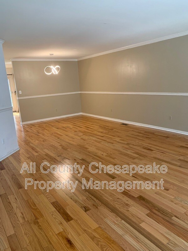 Photo - 949 Whispering Ln Townhome