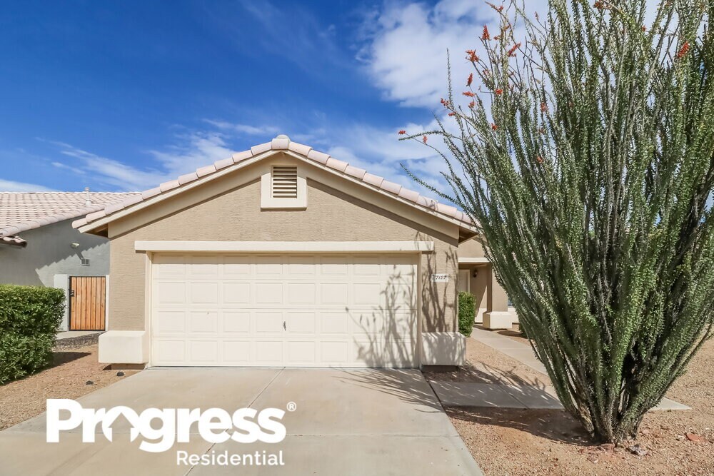 7127 N 82nd Ln, Glendale, AZ 85303 House for Rent in Glendale, AZ