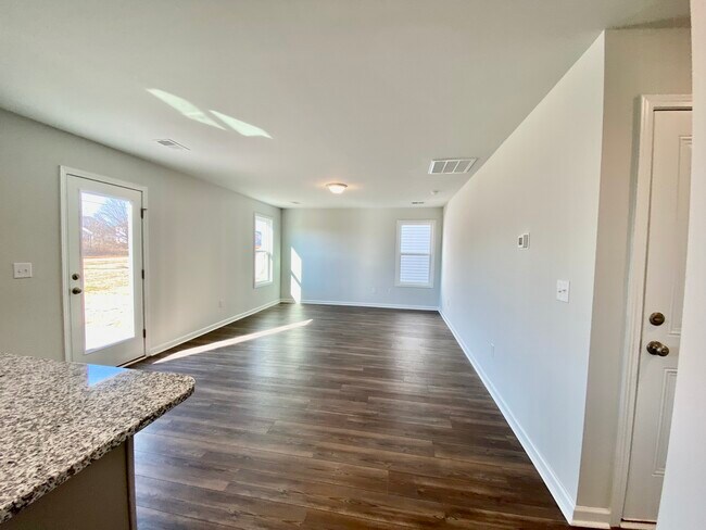 Building Photo - 464 Grantham Ct