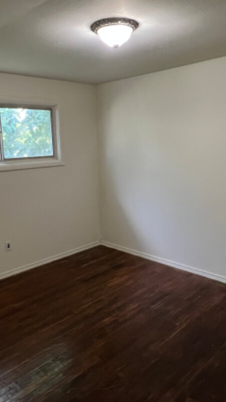 Foto del edificio - 1213 W Gary St