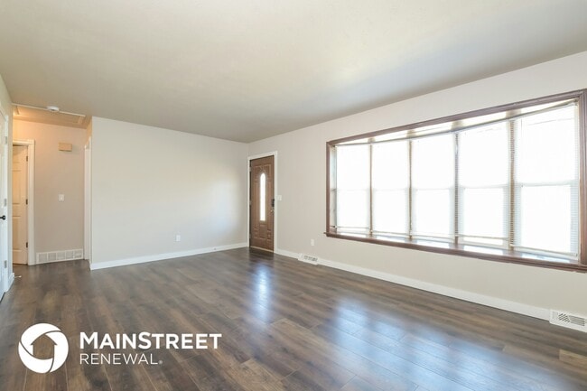 Building Photo - 3390 W 96th Ave