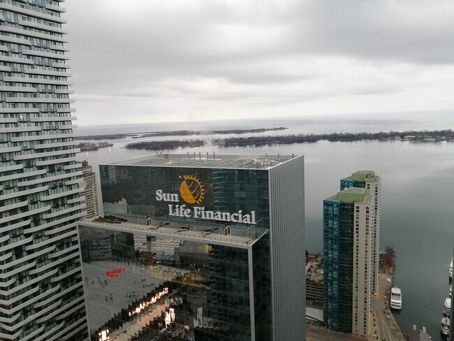 Building Photo - 14 York St