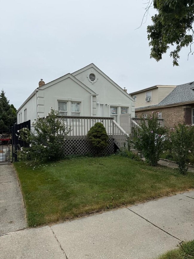 Building Photo - 12239 Gregory St