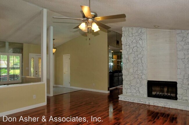 Building Photo - 4 br, 2 bath House - 308 Cypress Landing Dr.