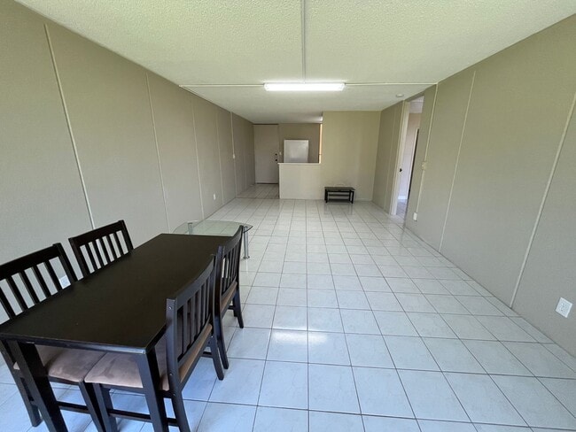 Building Photo - Valleyview Melemanu (Mililani) - 1 bedroom unit with remodeled kitchen and parking