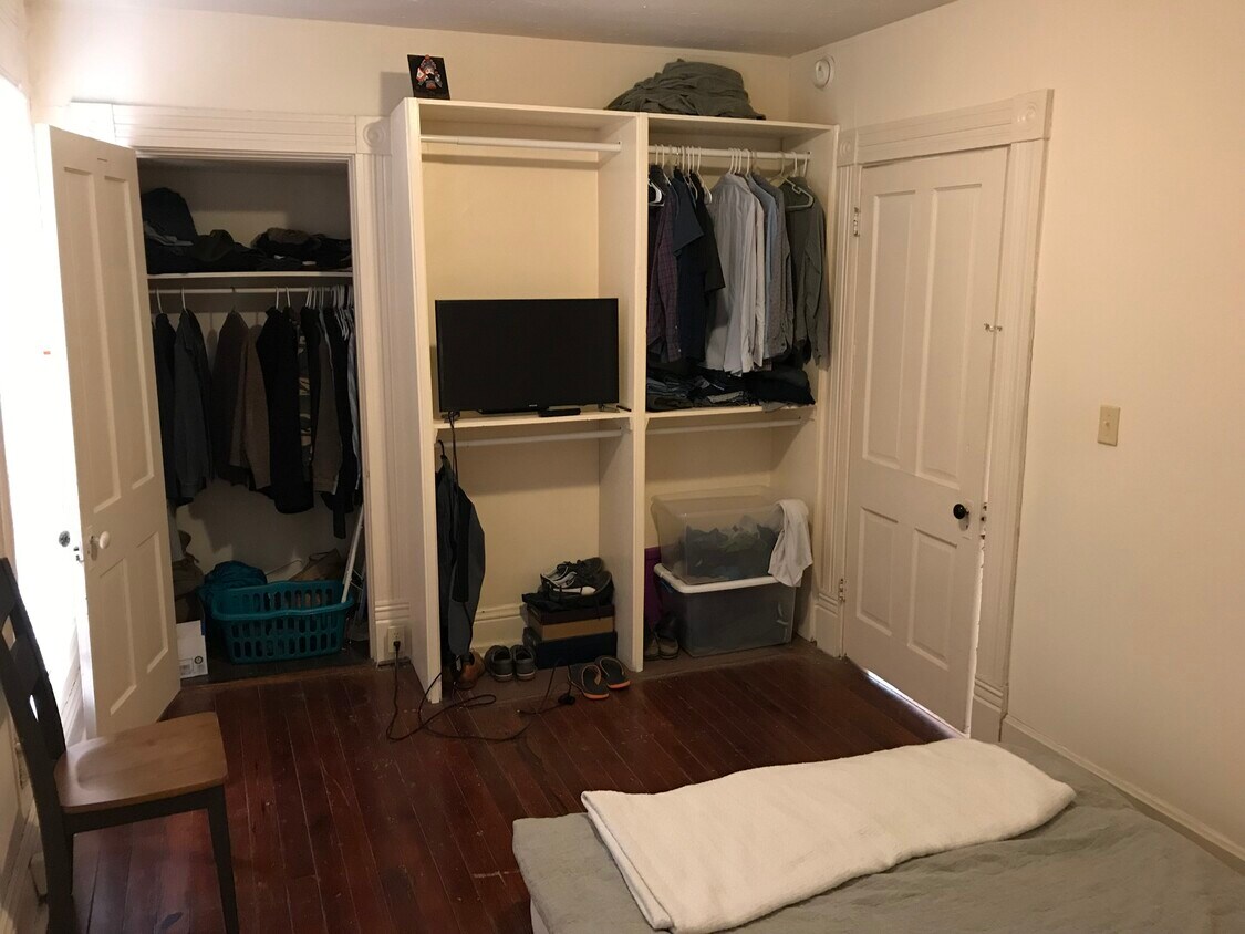 Foto principal - 320 Rose St