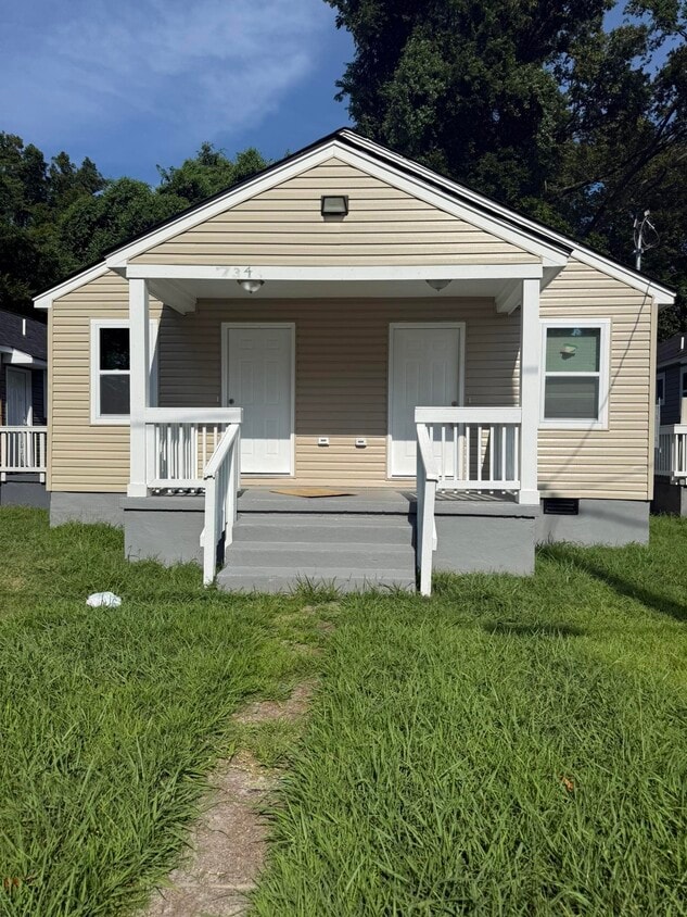 Primary Photo - 728 N Montgomery St