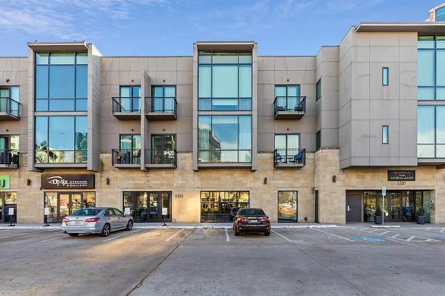 Building Photo - 5320 E Mockingbird Ln