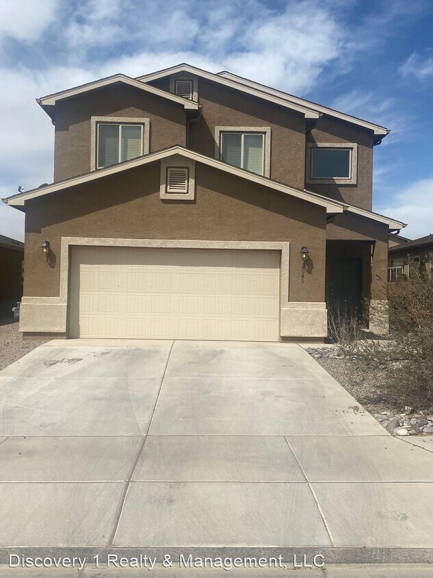 Primary Photo - 3 br, 2.5 bath House - 2045 Solara Loop NE