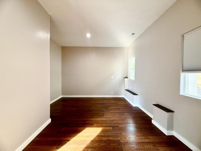 Building Photo - 2154 Wasatch Blvd