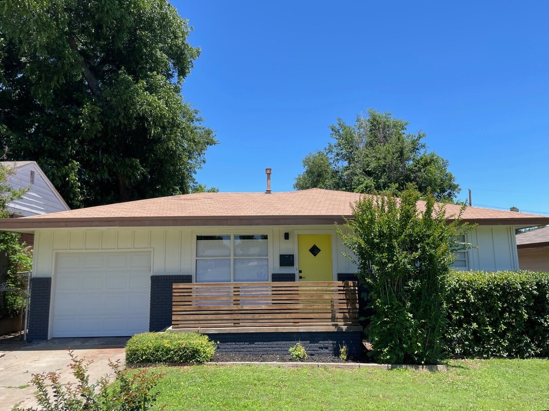 Primary Photo - FULLY REMODELED 3 Bed 2.5 Bath Home in NW OKC