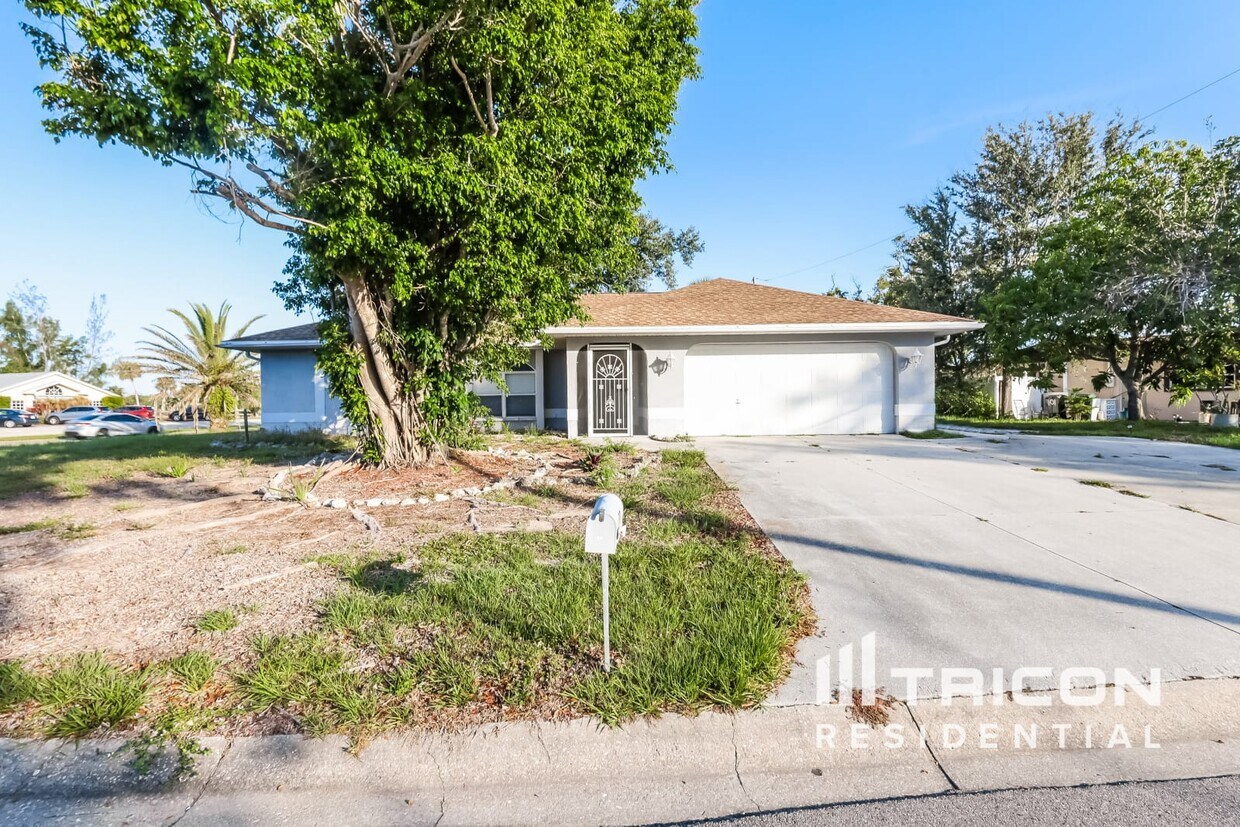 Foto principal - 99 Sandhurst Dr