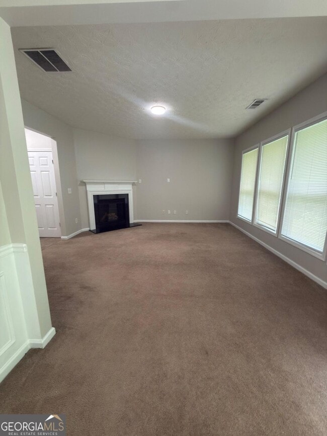 Foto del edificio - 6106 Allpoint Way