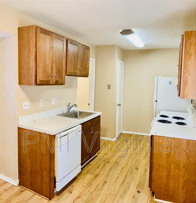 Foto del edificio - 3689 Arthur Ave