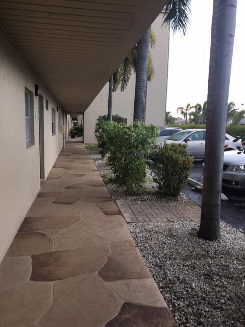 Foto del edificio - 330 NE 26th Ave