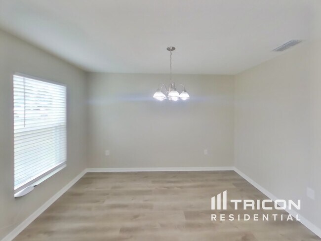 Foto del edificio - 12547 Shafton Rd