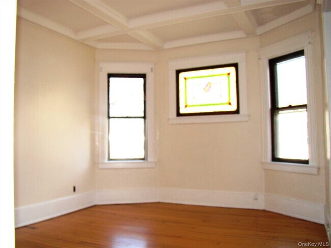 Foto del edificio - 10 Worrall Ave