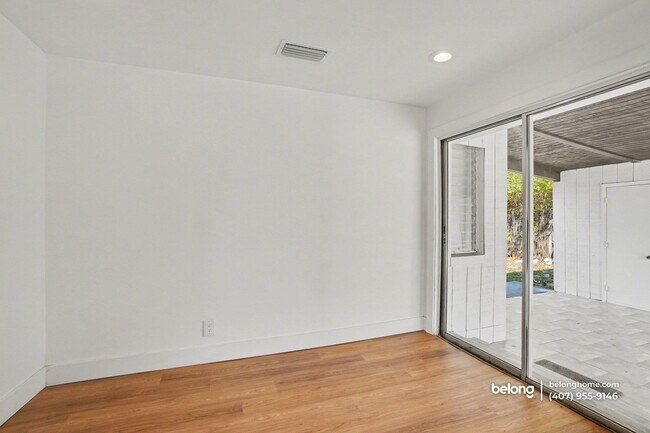 Foto del edificio - 1112 Myrtle Ln