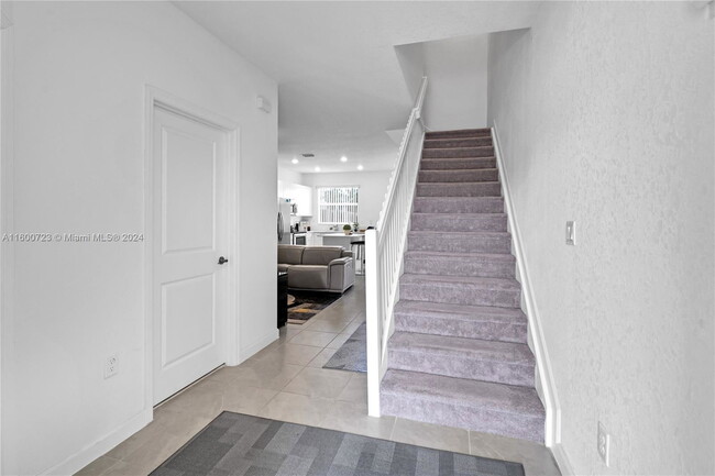 Foto del edificio - 12125 NW 23rd Ct