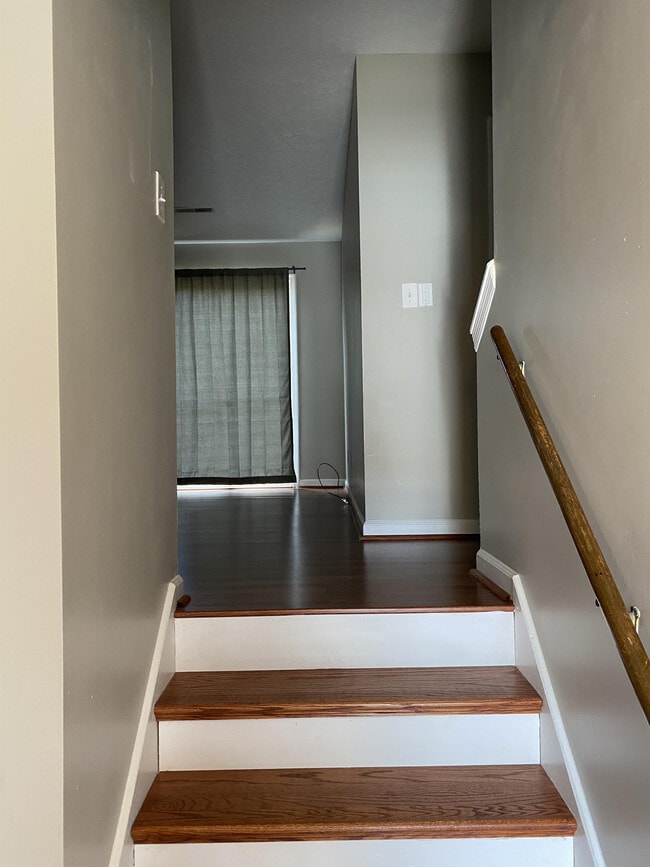 Building Photo - 1417 Ashbourne Dr