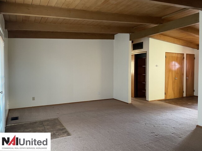 Foto del edificio - Two bedroom, One bath duplex for rent
