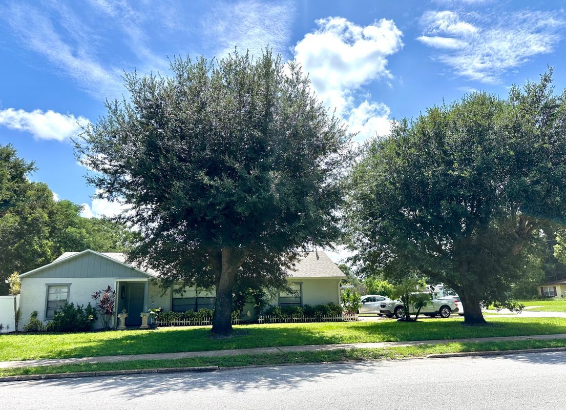 Foto principal - 11501 Churchill St