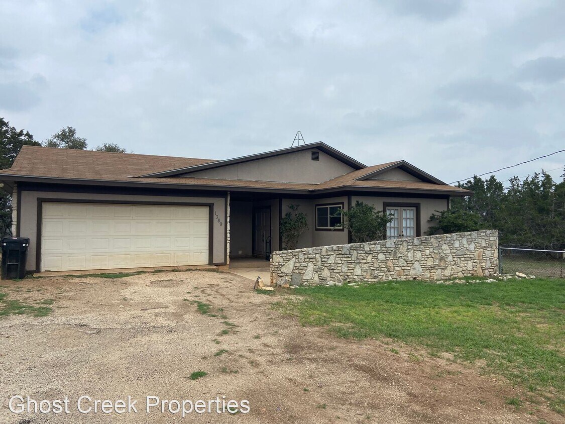 Primary Photo - 3 br, 2 bath House - 1389 River Ranch Dr.