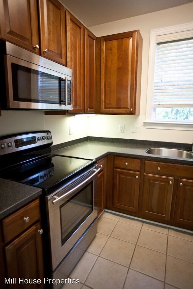 Building Photo - 3 br, 2 bath House - 1113 Arborgate Circle