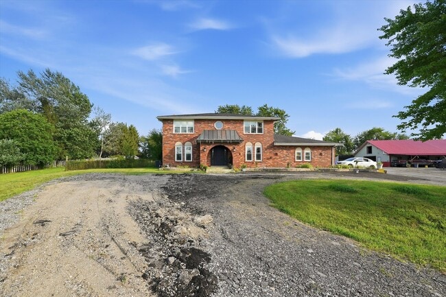 Building Photo - 25821 S Willow Creek Ln