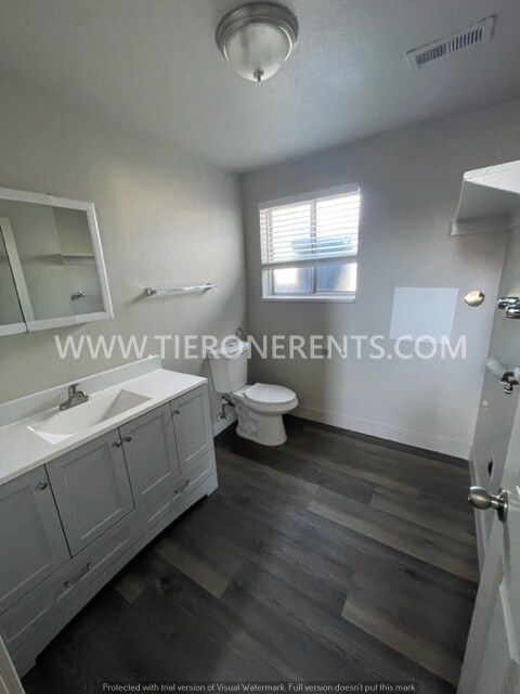 Building Photo - a must see!