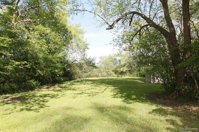 Building Photo - 5900 Wright Dr