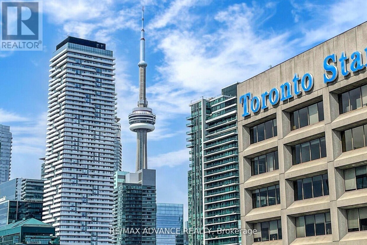 Primary Photo - 15 Queens Quay E