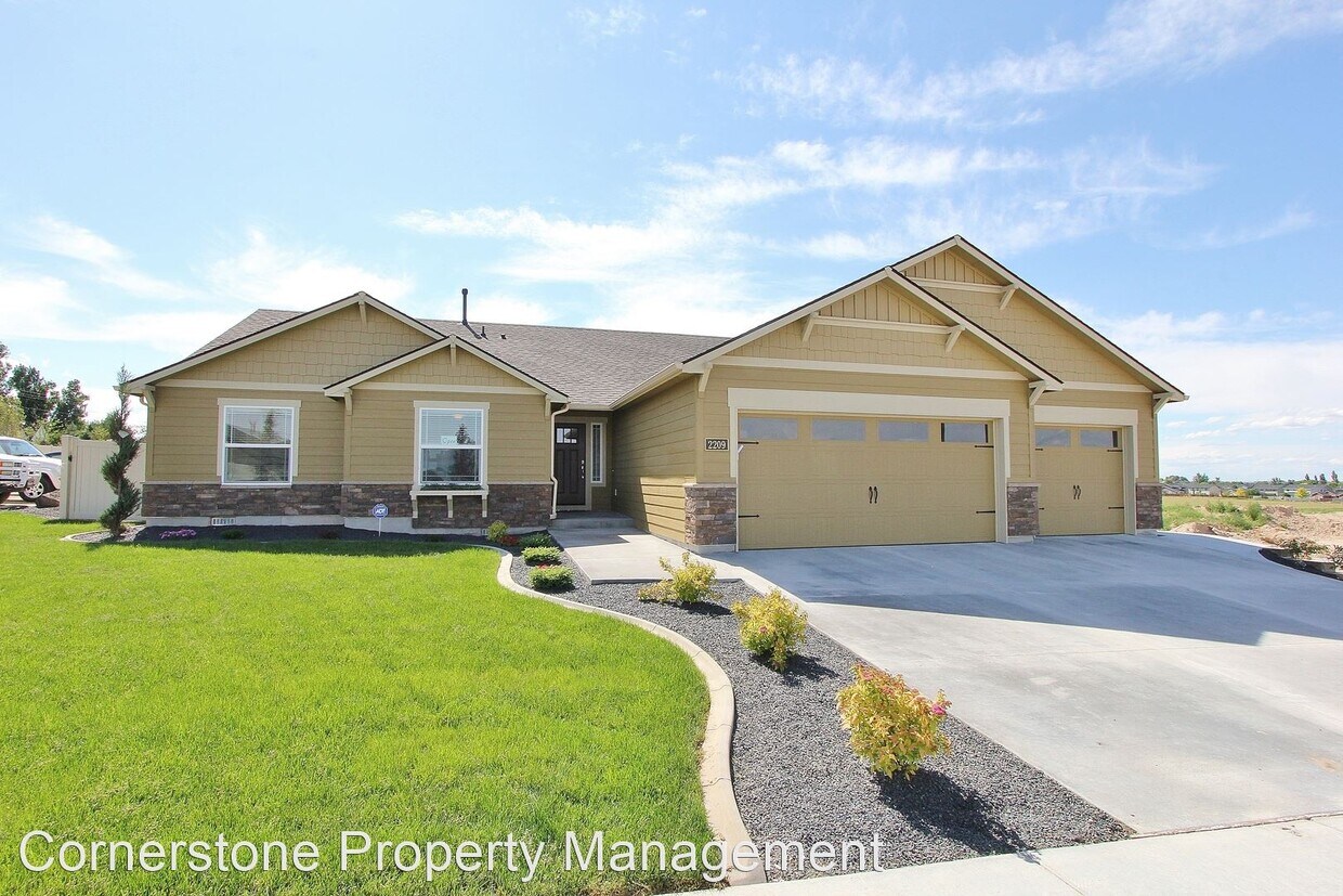 Primary Photo - 3 br, 2 bath House - 2209 S Kona Ave