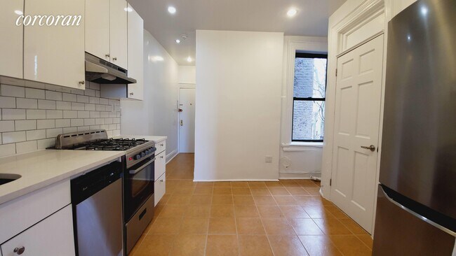 Foto del edificio - 132 N 1st St