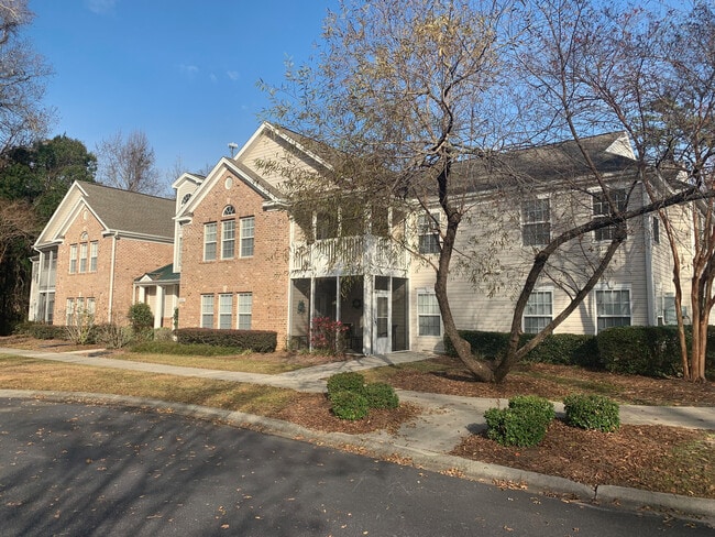 Building Photo - First Floor, Three Bedroom Condo in Murrells Inlet. Located at Wyngate in Wachesaw East!