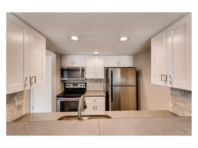 Kitchen - 4273 S Salida Way #1