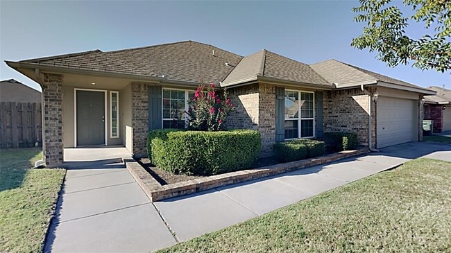 Building Photo - 438 Oregon Trail