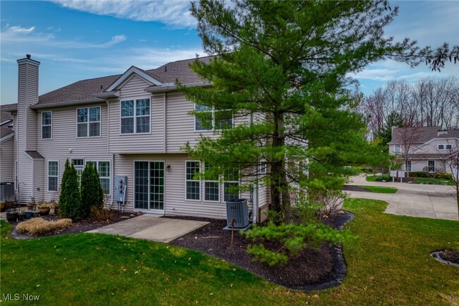 Building Photo - 2547 Wyndgate Ct