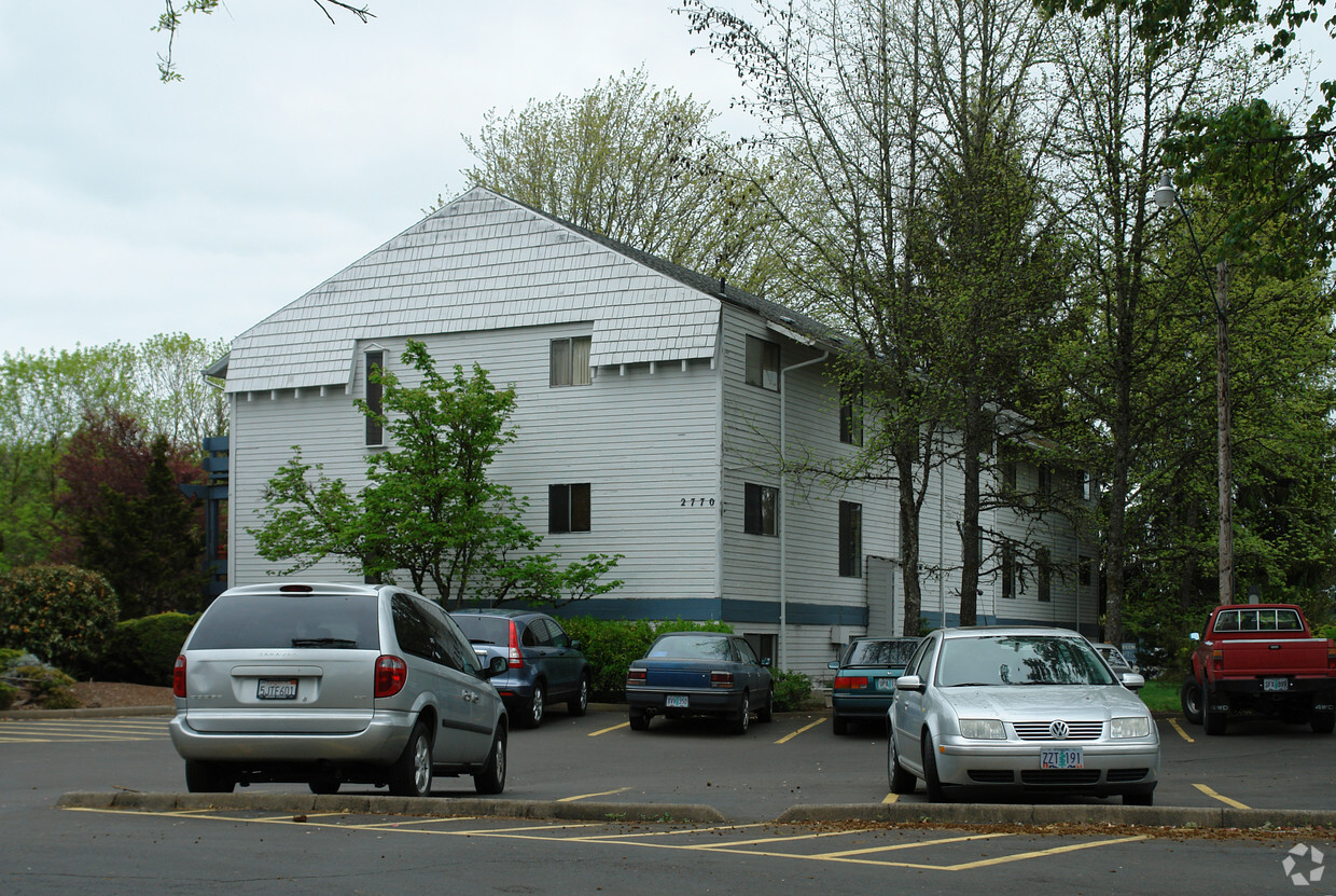 Primary Photo - Brooktree Apartments