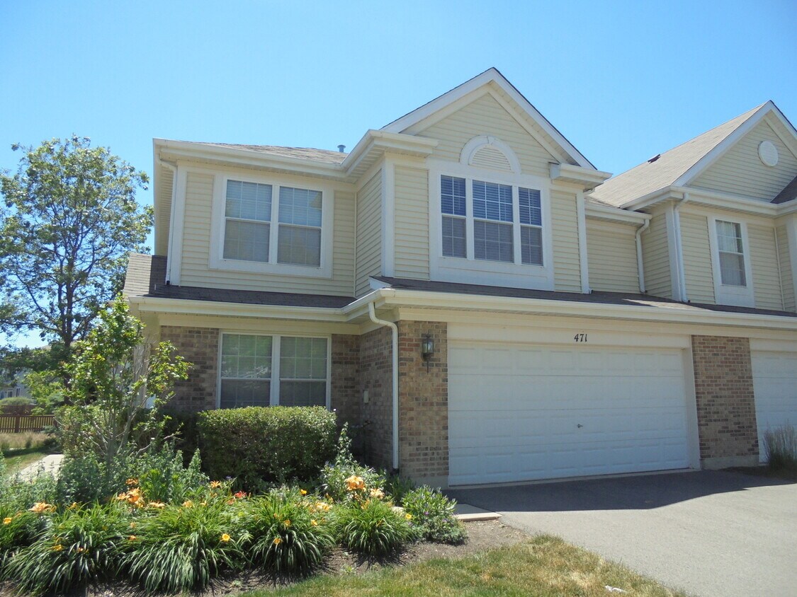 Primary Photo - 471 Lancaster Dr