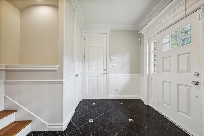 Foto del edificio - 2943 Brompton Square Dr