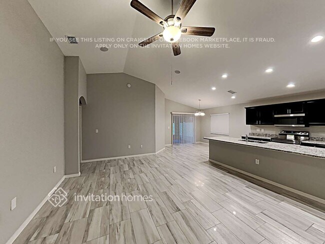 Foto del edificio - 3041 Grand Preserve Blvd