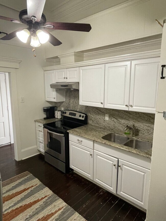 Foto del edificio - Fully Furnished 1BD/1BA, Walk to French Quarter