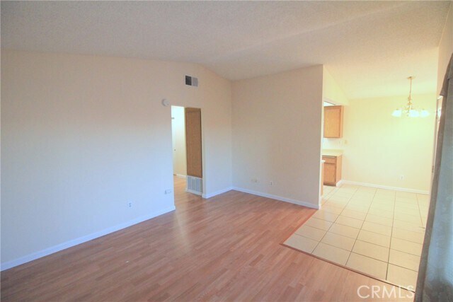 Building Photo - 27371 Hacienda Dr